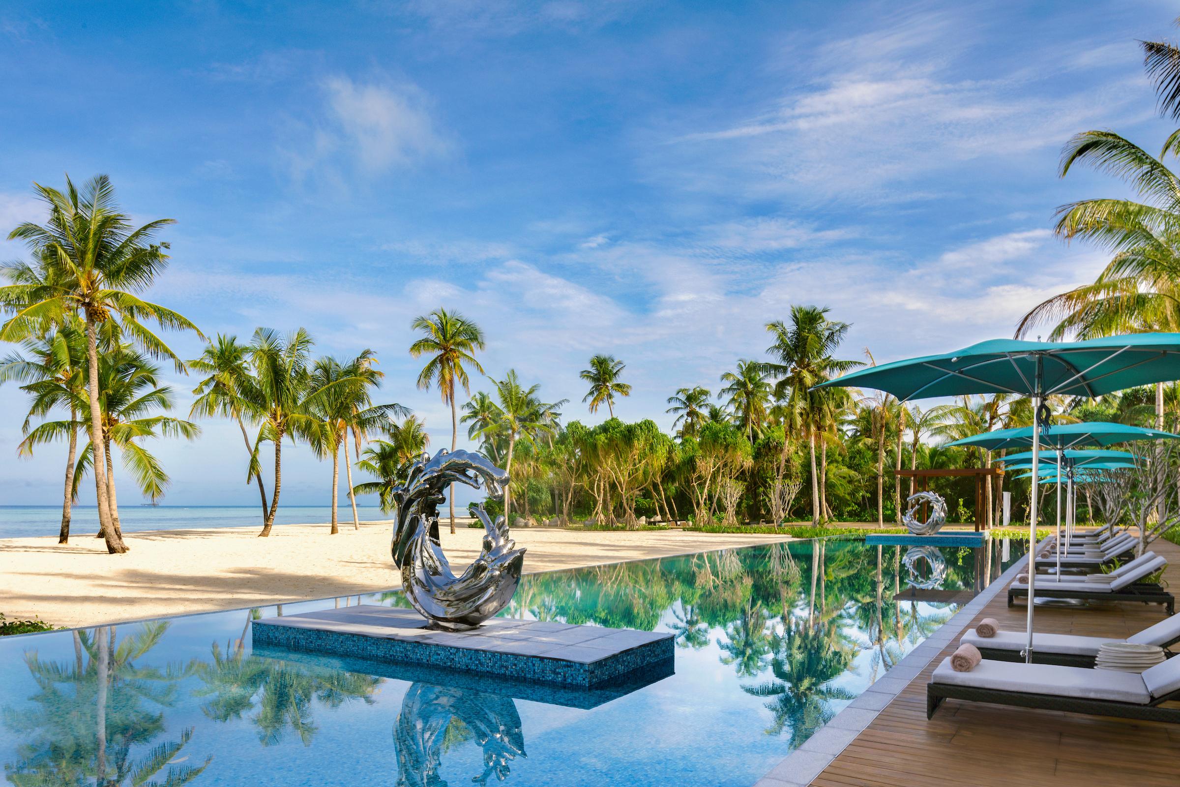 Pullman Maldives Maamutaa Resort Exterior photo